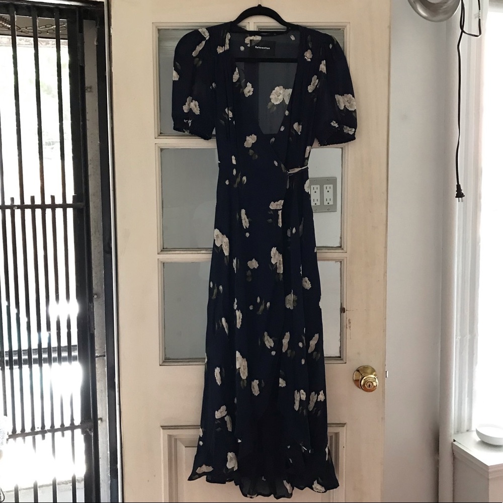 Reformation Bonnie Wrap Dress Navy Floral - Picture 2 of 5